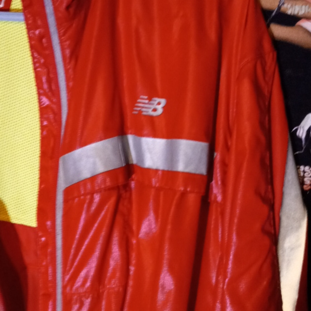 Red windbreaker - Picture 3 of 4